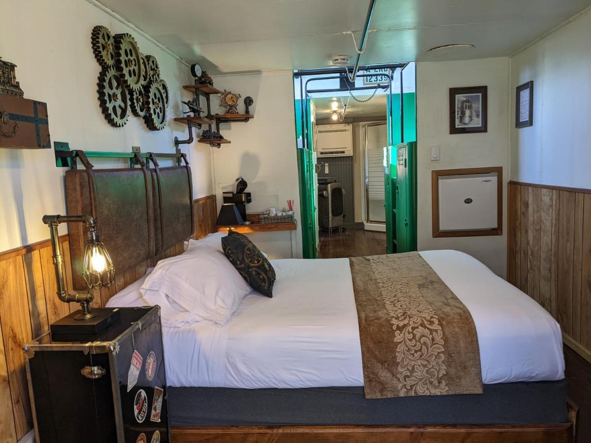 Olympic Railway Inn Скуим Екстериор снимка