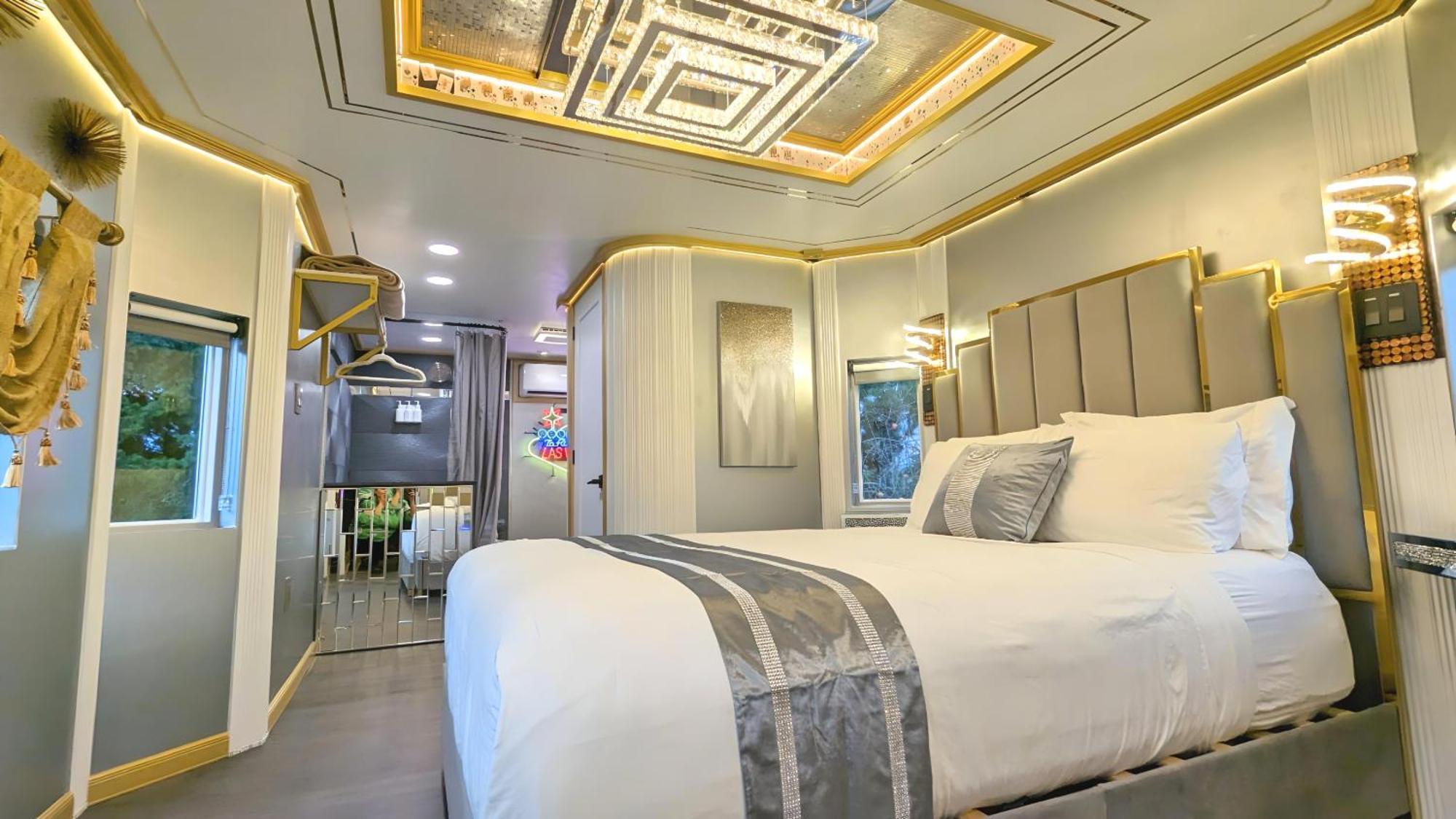 Olympic Railway Inn Скуим Екстериор снимка