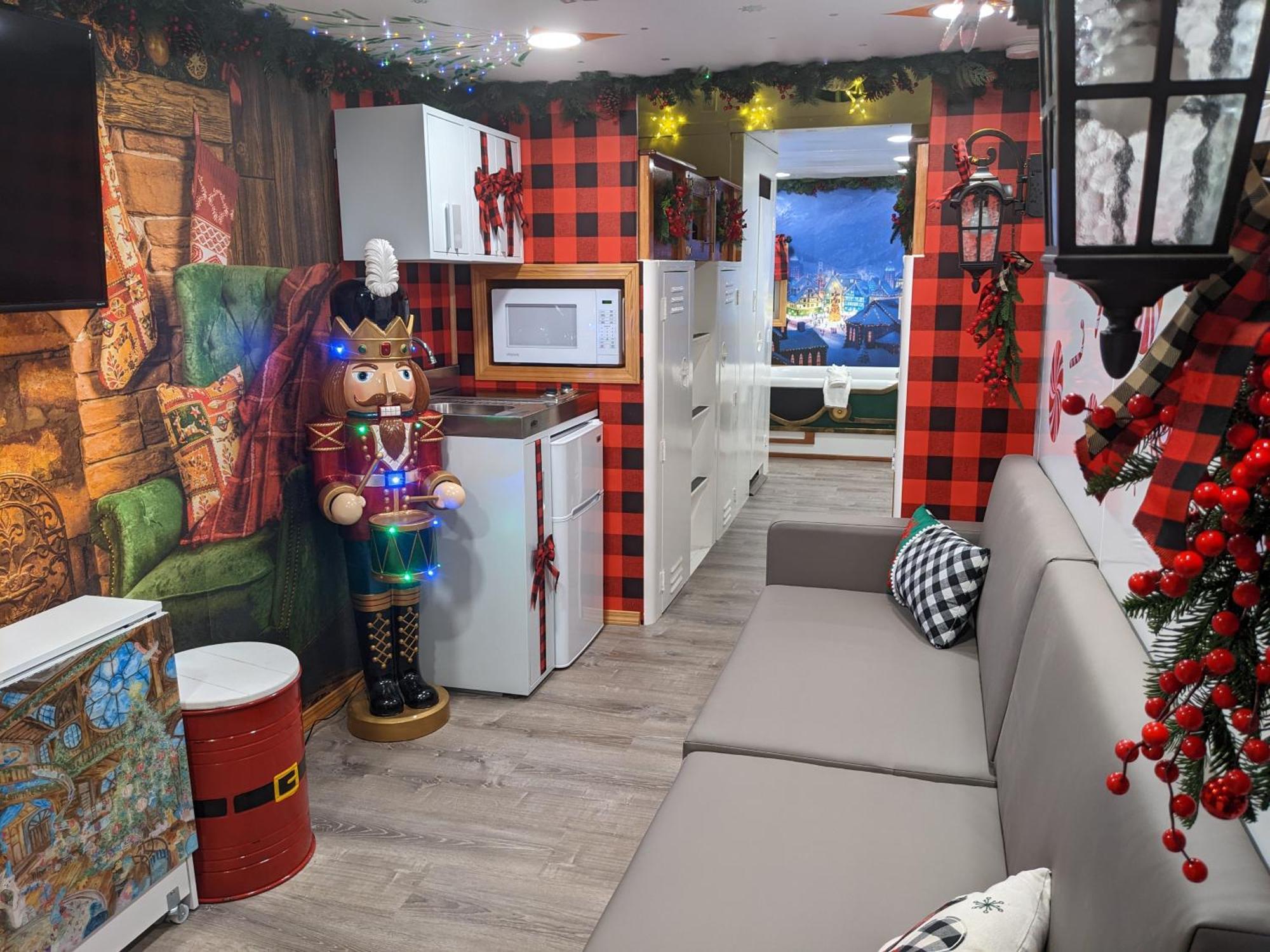 Olympic Railway Inn Скуим Екстериор снимка