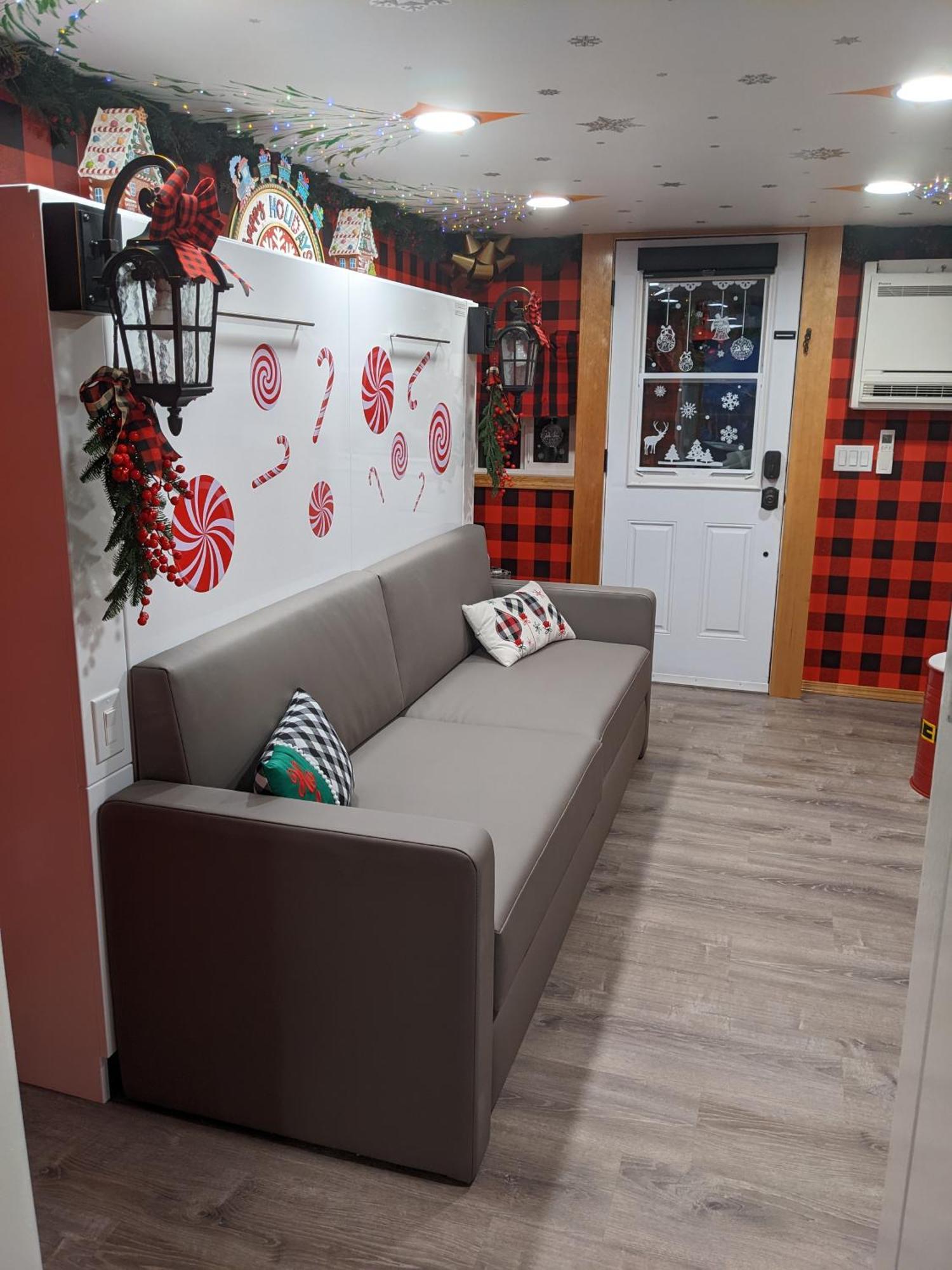 Olympic Railway Inn Скуим Екстериор снимка