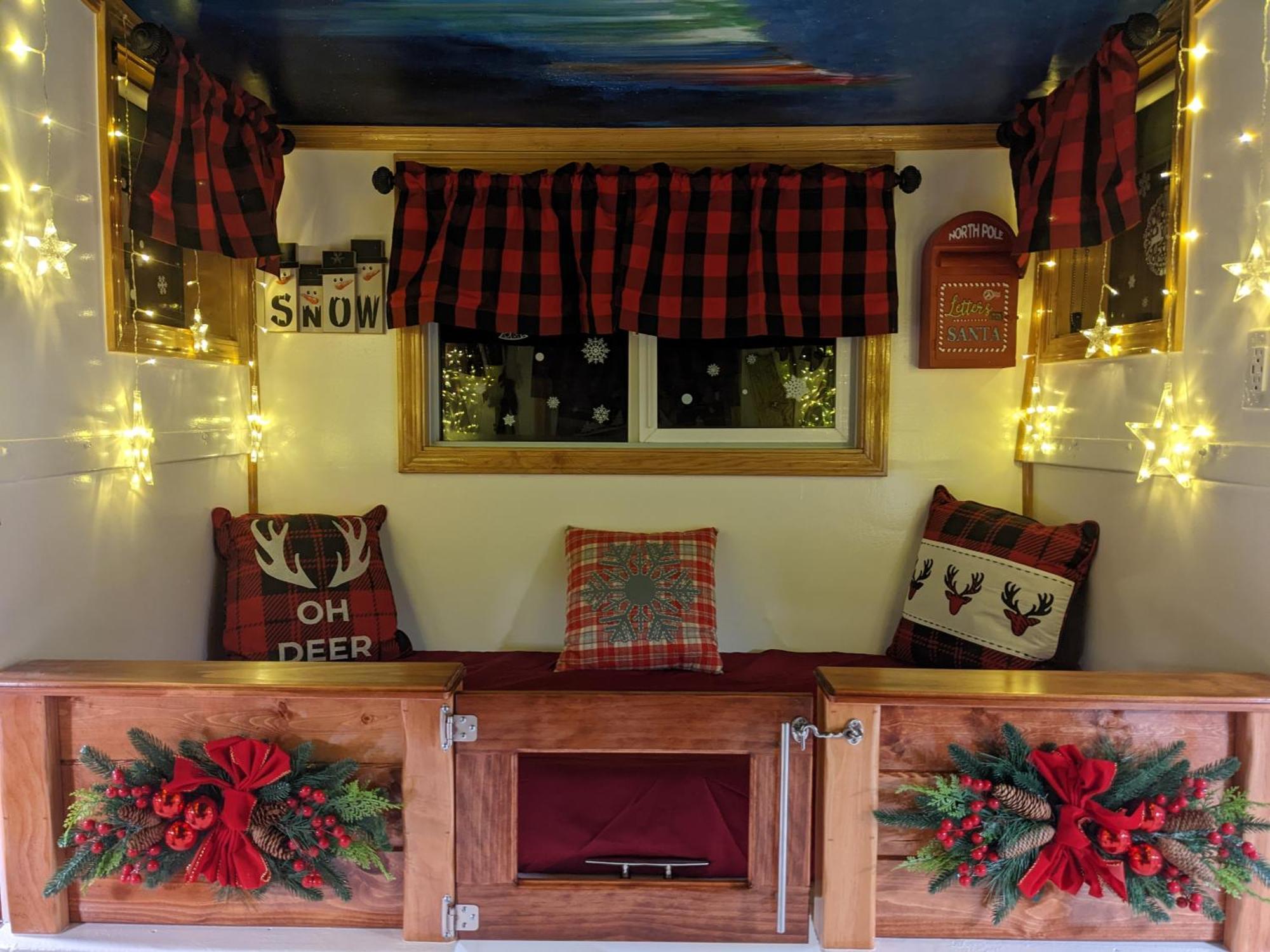 Olympic Railway Inn Скуим Екстериор снимка